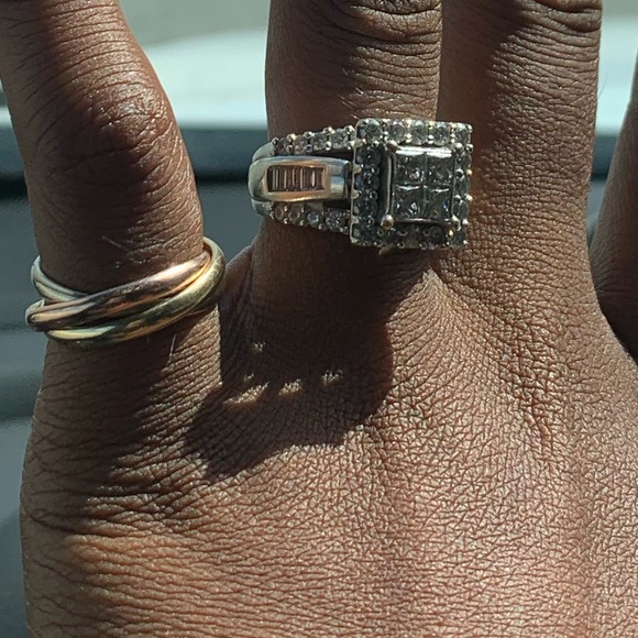 Trinity Ring - Picture 4 of 6